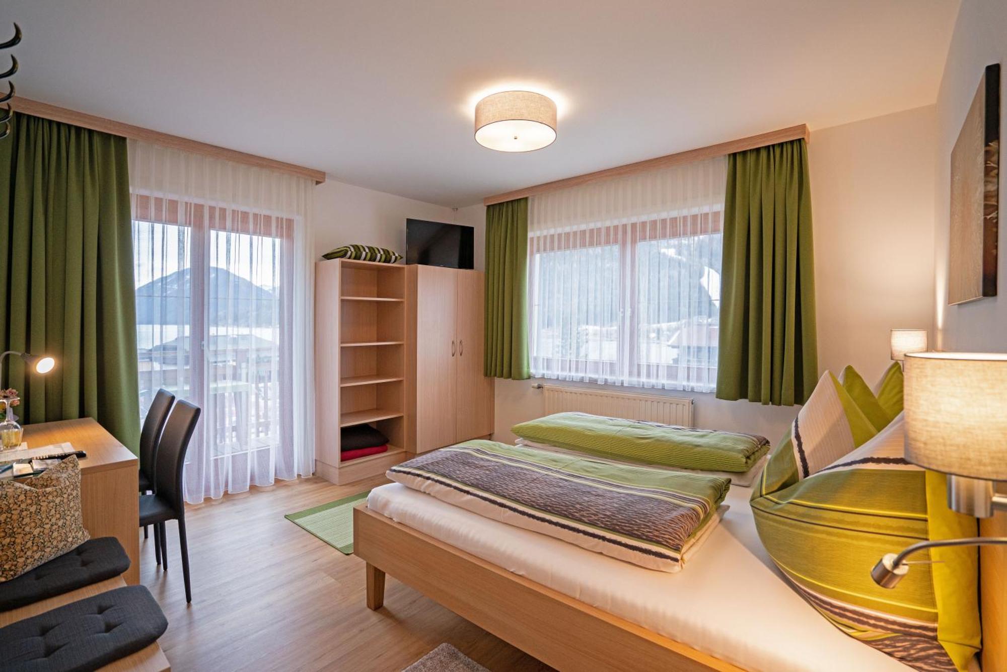 Haus Lackner Am Weissensee In Kaernten Exteriér fotografie